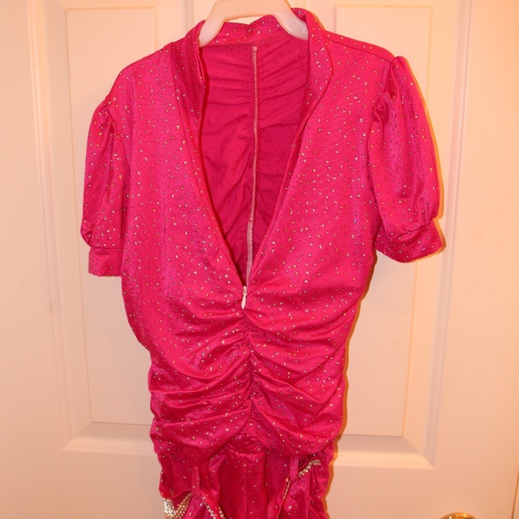 Dance Costume - Picture 1 of 2